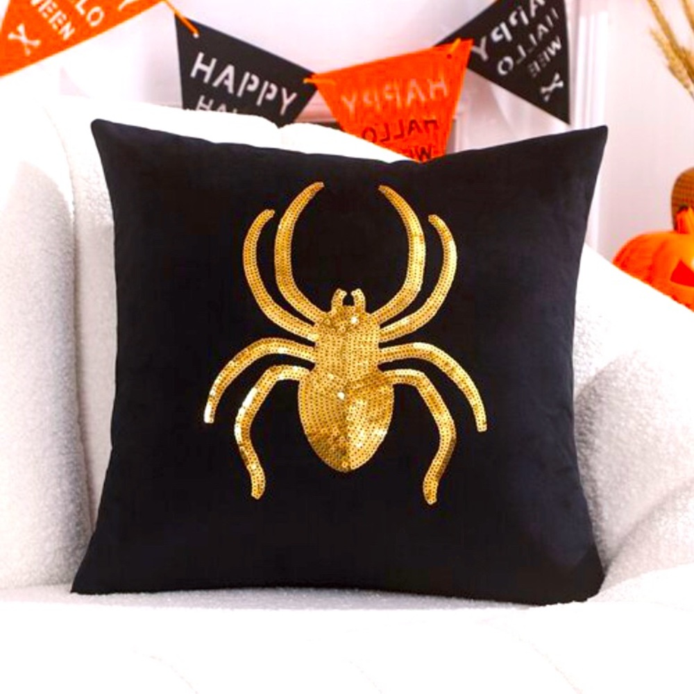 NEW ITEM! Halloween Cushion Cover 18x18 COVER ONLY!